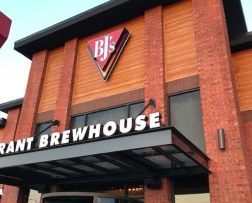 BJ's Brewhouse Sign