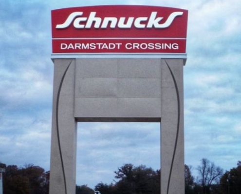 Schunucks Sign
